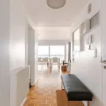 Apartmán Casiola - New With Beautiful Sea View *