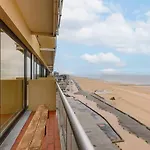 Casiola - New With Beautiful Sea View Apartmán Ostende